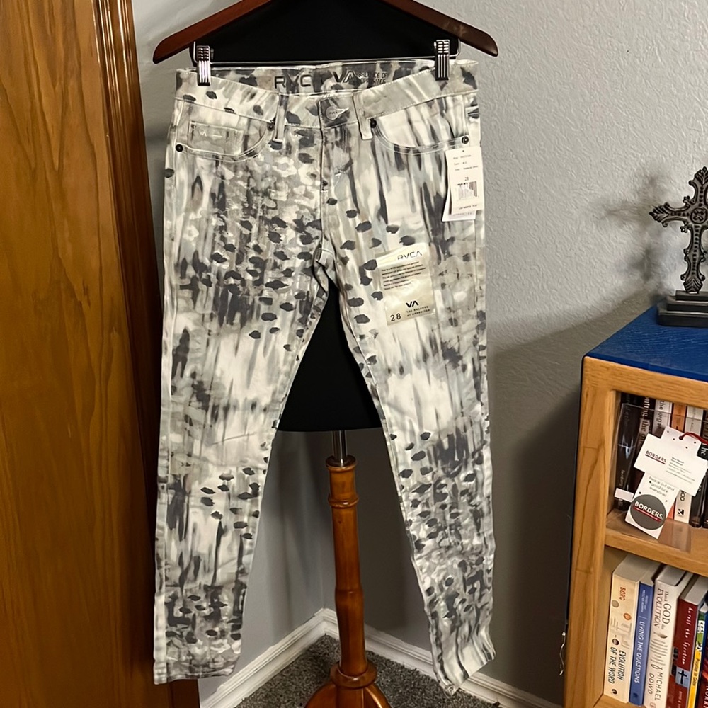 RVCA Badlands Denim Skinny Jeans Size 28